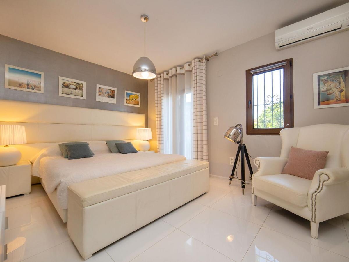 Villa El Salvador By Interhome Бениса Екстериор снимка